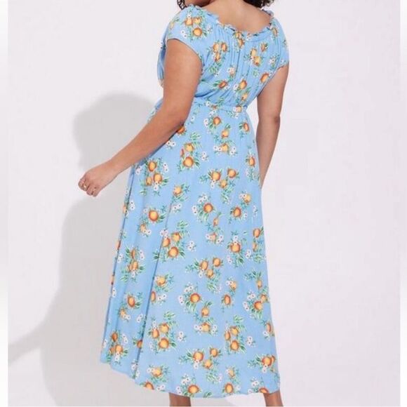 Torrid Maxi Textured Woven Dress W/ Double Front Slits Floral & Fruit Print M/L - Picture 2 of 6